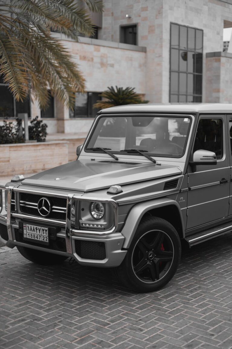 gray mercedes g class