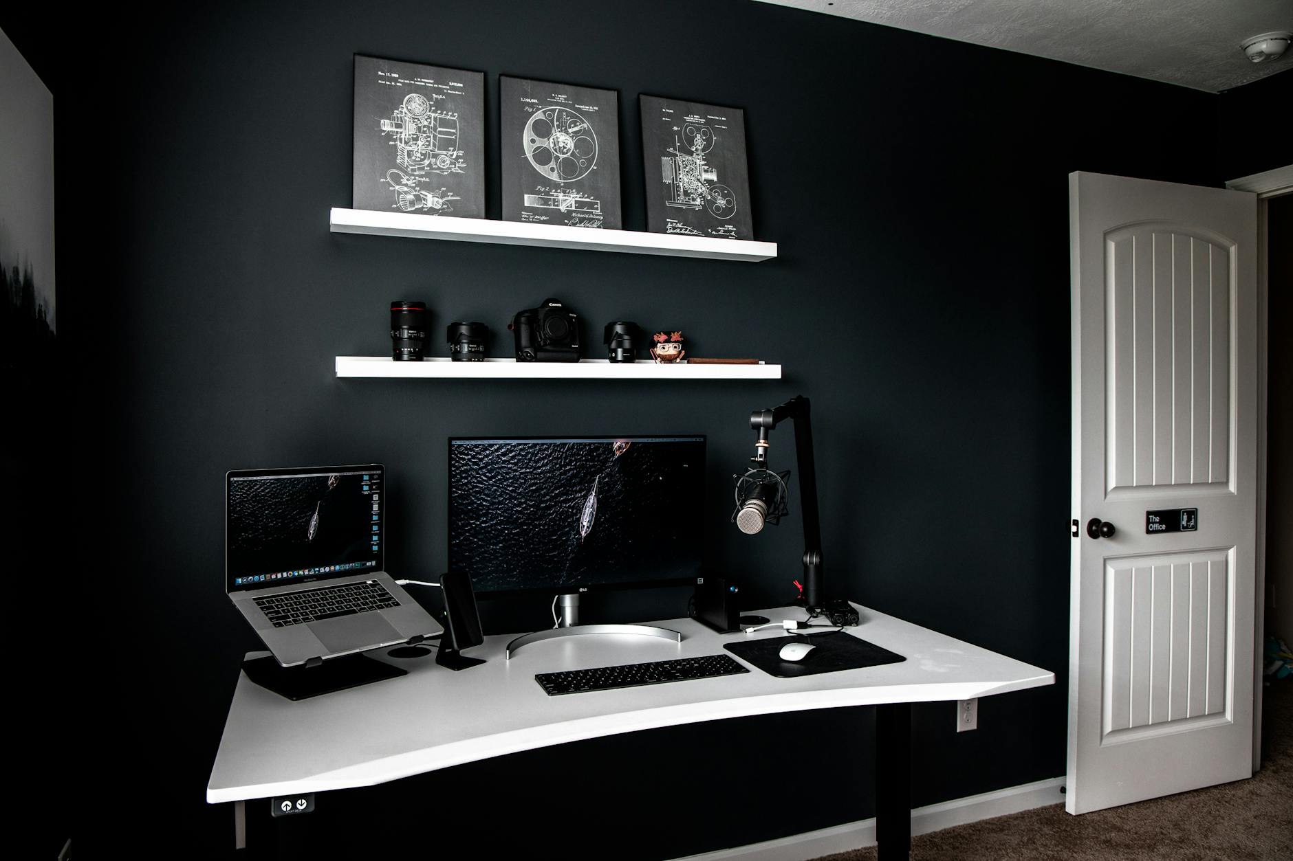 interior of room with contemporary style workplace at home